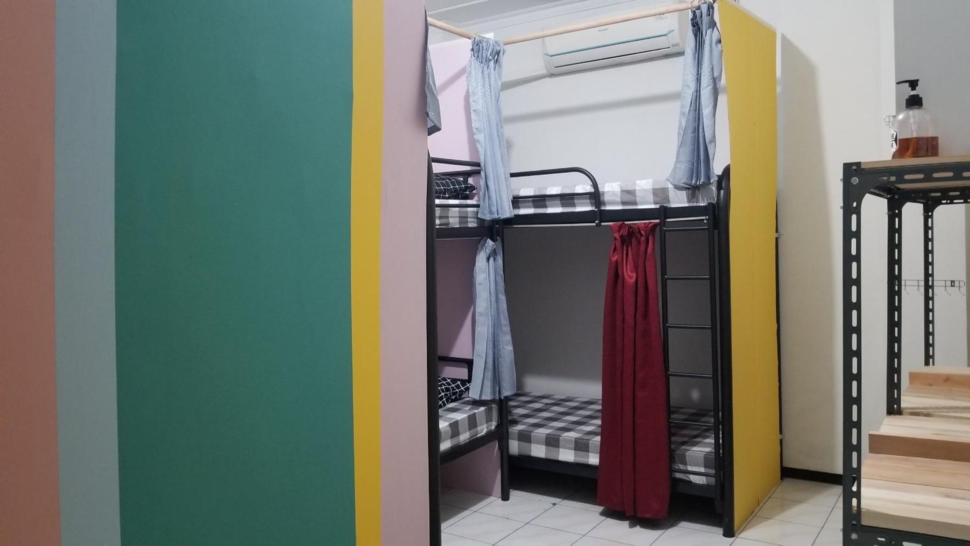 Coffeebunk Hostel Tangerang Quarto foto